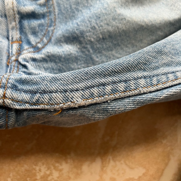 Vintage Levi's 501 Light Wash - Size 29/29 - Picture 6 of 10
